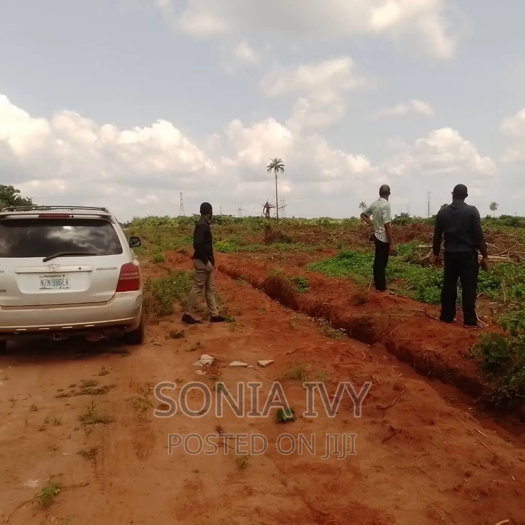 Land at Ugbolu in Aniocha North