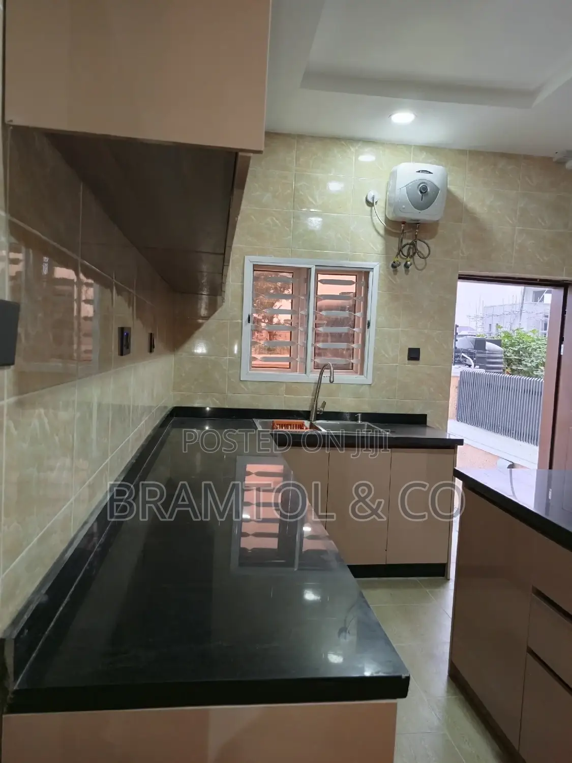 4bdrm Townhouse / Terrace in Katampe Extension for rent in Katampe Extension