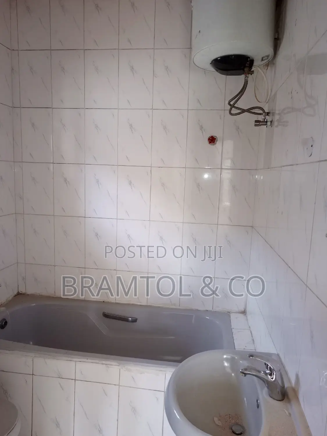 4bedroom Detached Duplex With Bq for Office or Residential in Wuse 2