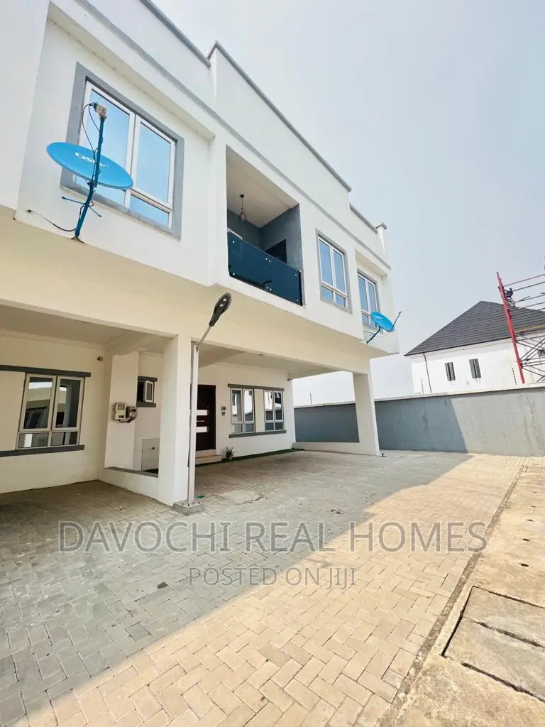 3bdrm Duplex in Victoria Crest, Lekki for rent in Lekki