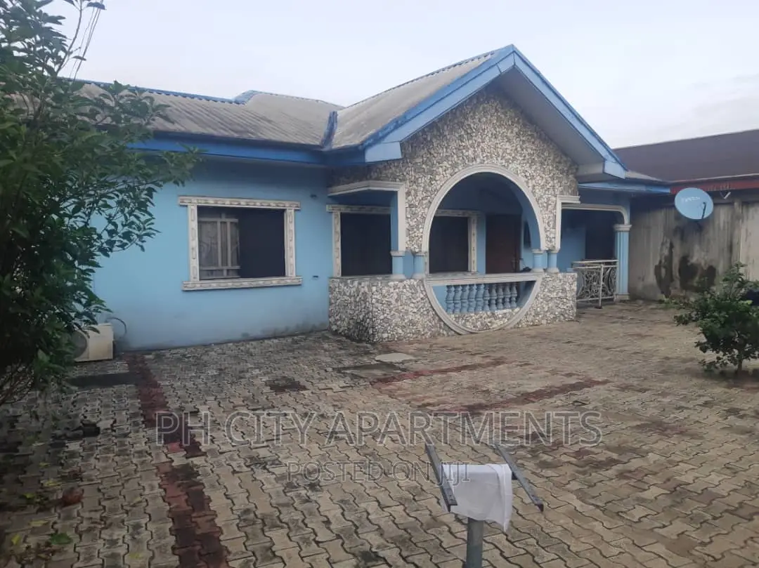 4bdrm Bungalow in Port-Harcourt for rent in Port-Harcourt