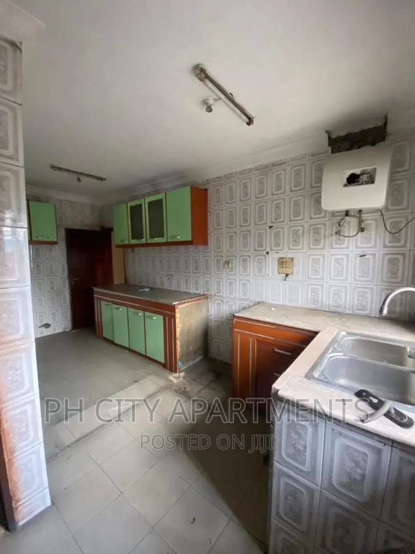 4bdrm Bungalow in Port-Harcourt for sale in Port-Harcourt