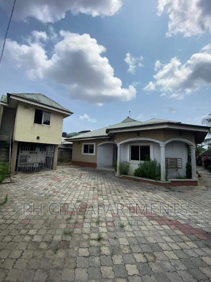 4bdrm Bungalow in Port-Harcourt for sale in Port-Harcourt