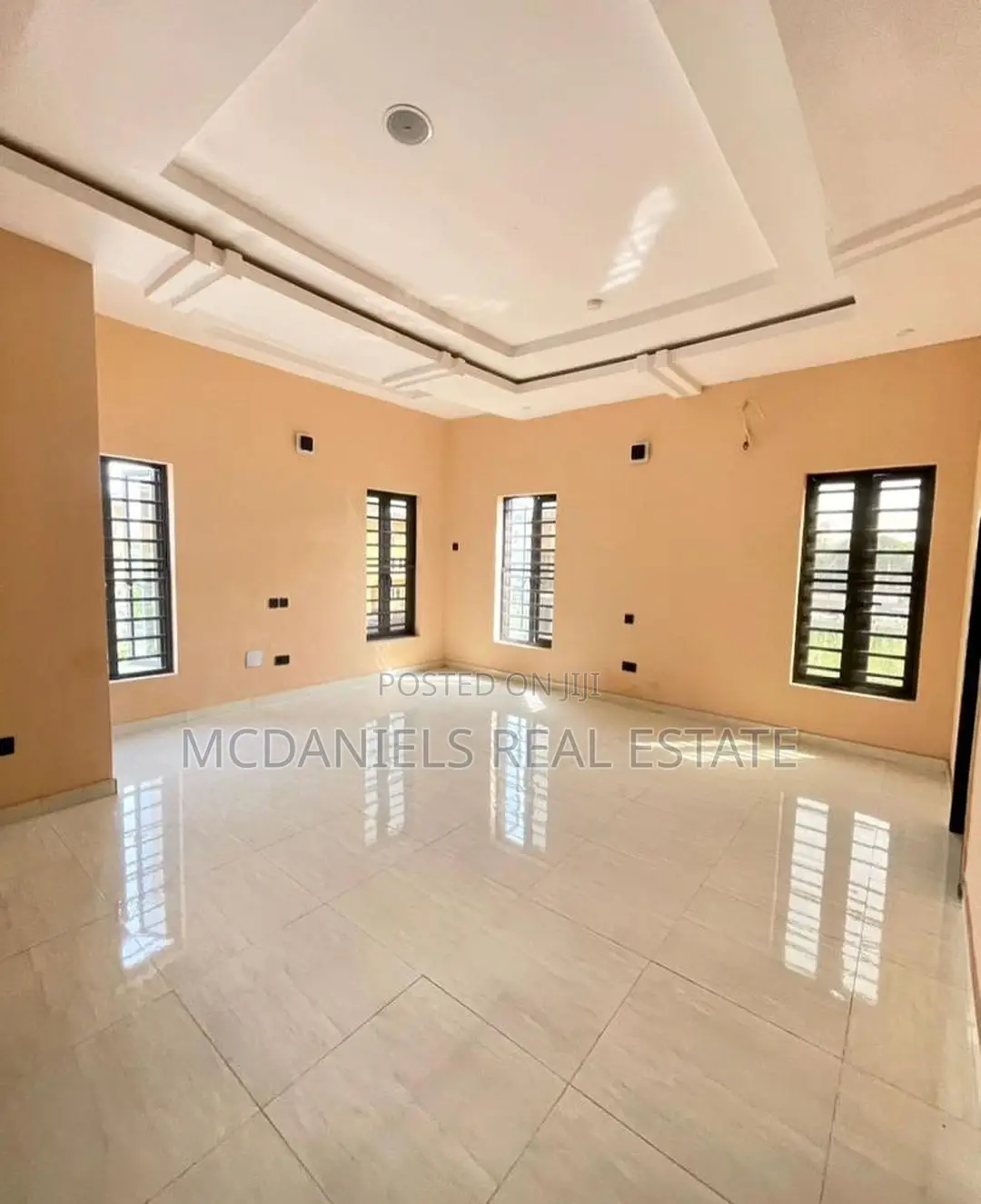 5bdrm Duplex in Lekki for sale in Lekki