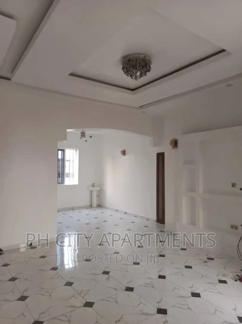 4bdrm Duplex in Rumuebekwe Estate, Port-Harcourt for rent in Port-Harcourt