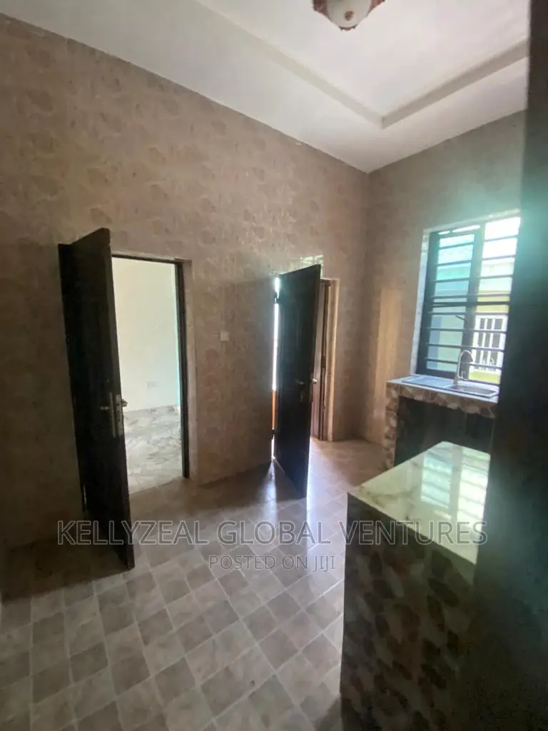 2bdrm Apartment in Greenfield Estate, Ago Palace for rent in Ago Palace