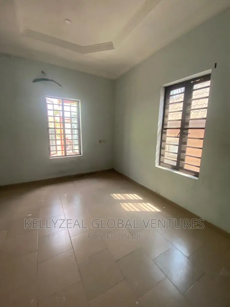 2bdrm Apartment in Greenfield Estate, Ago Palace for rent in Ago Palace