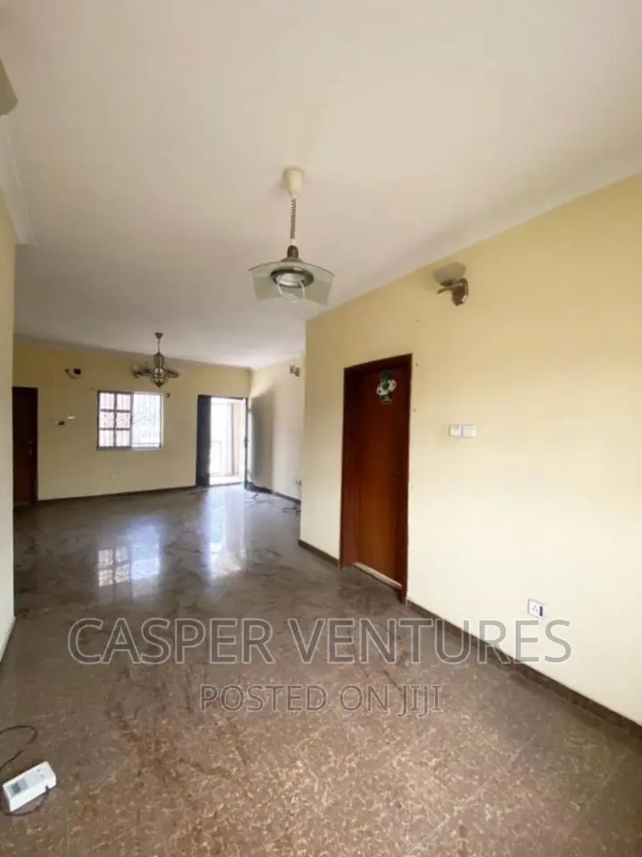 3bdrm Apartment in Marwa, Lekki for rent in Lekki