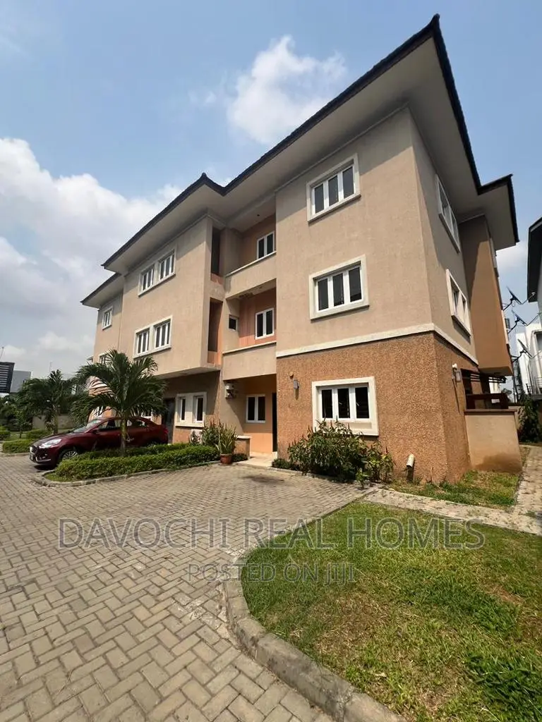 4bdrm Duplex in Richmond Estate, Lekki for rent in Lekki