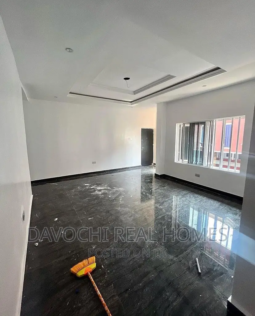 3bdrm Apartment in Ikate, Lekki for rent in Lekki