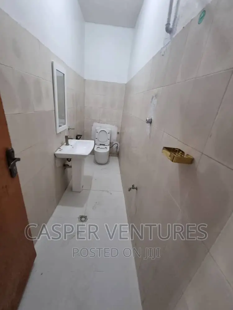 Studio Apartment in Admiralty Way, Lekki Phase 1 for rent in Lekki Phase 1