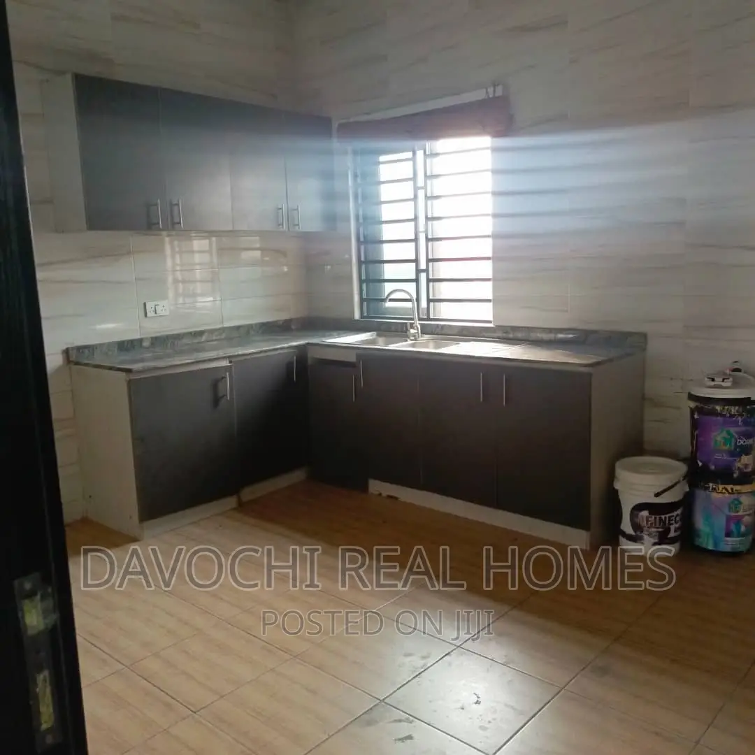 3bdrm Apartment in Ologolo, Lekki for rent in Lekki