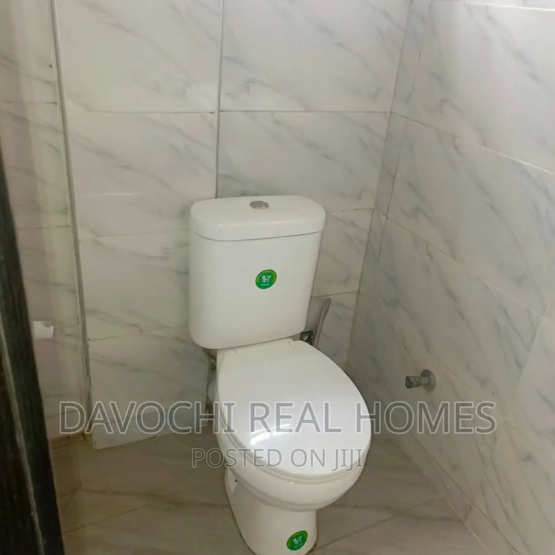 3bdrm Apartment in Ologolo, Lekki for rent in Lekki