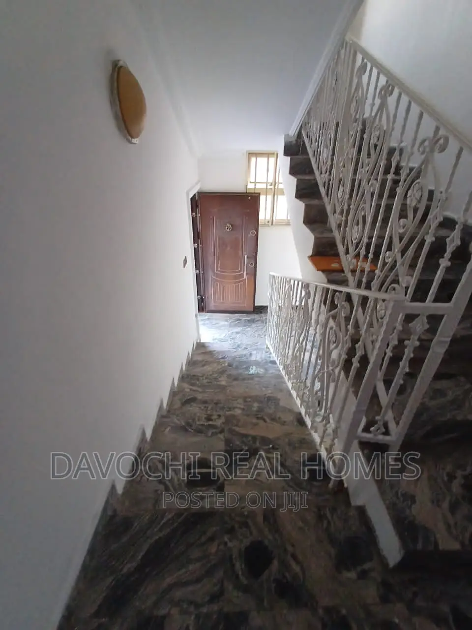 2bdrm Apartment in Pinnock Estate Osapa, Lekki for rent in Lekki