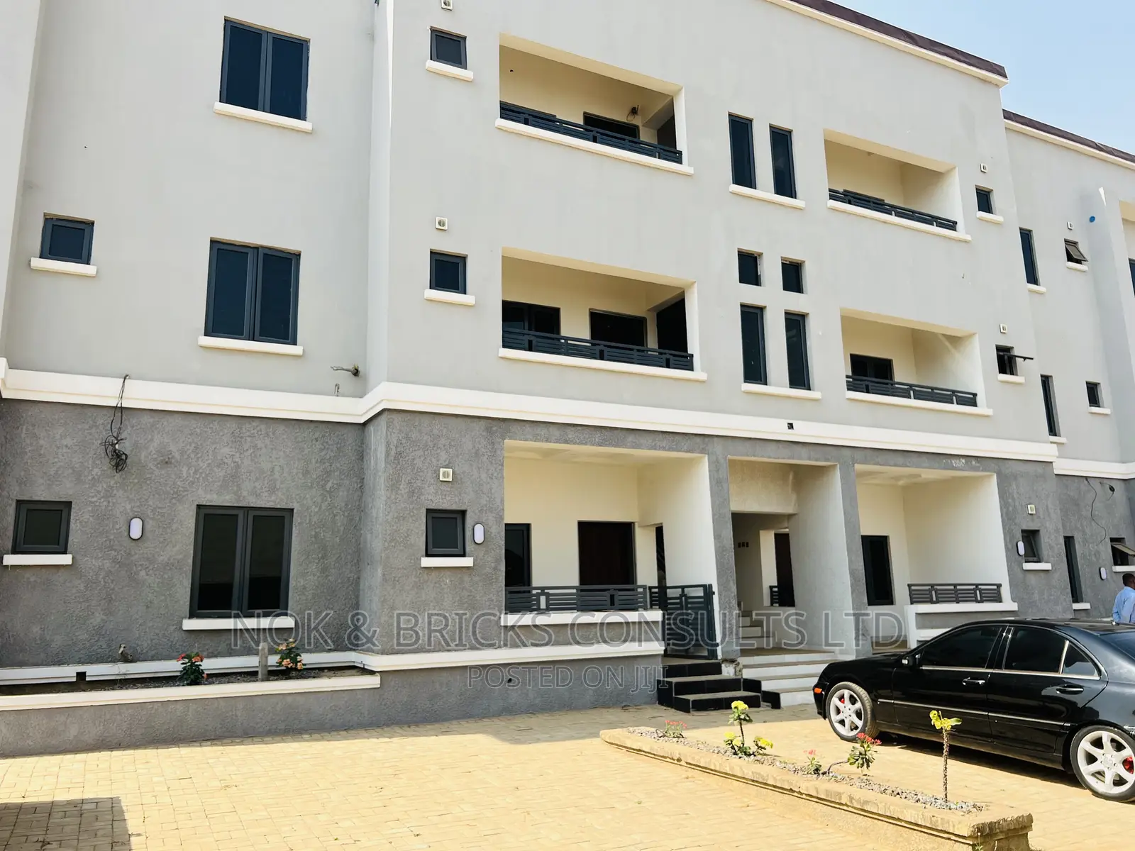 3bdrm Block of Flats in Tdf  Estate, Gaduwa for sale in Gaduwa