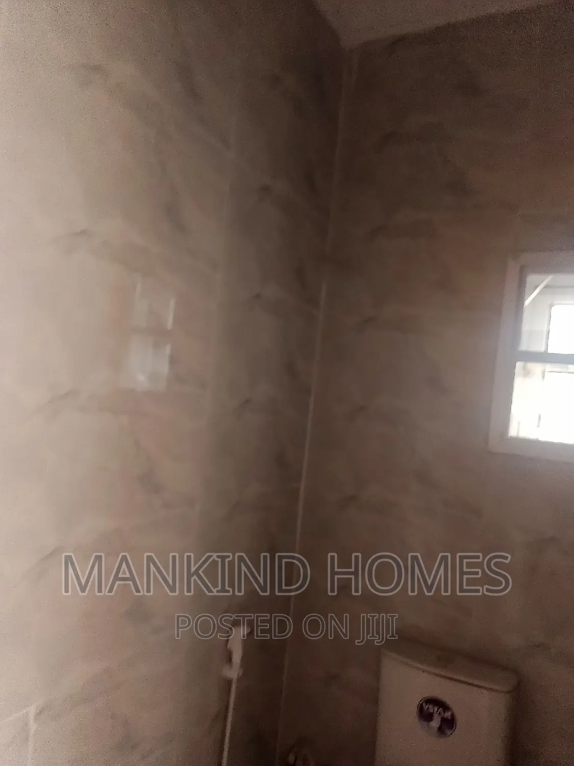 55 Rooms 3 Star + Hotel on One Acres of Land in Obafemi-Owode