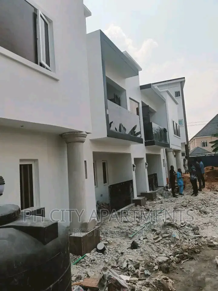2bdrm Block of Flats in Ceedarwood Estate, Port-Harcourt for rent in Port-Harcourt