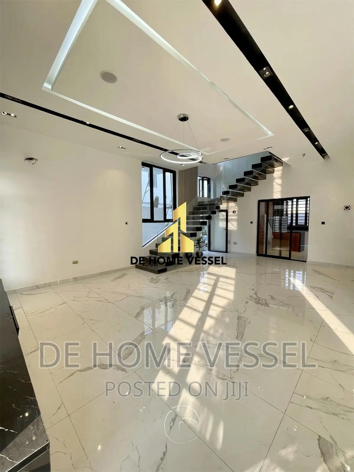 5bdrm Duplex in Ologolo for sale in Ologolo