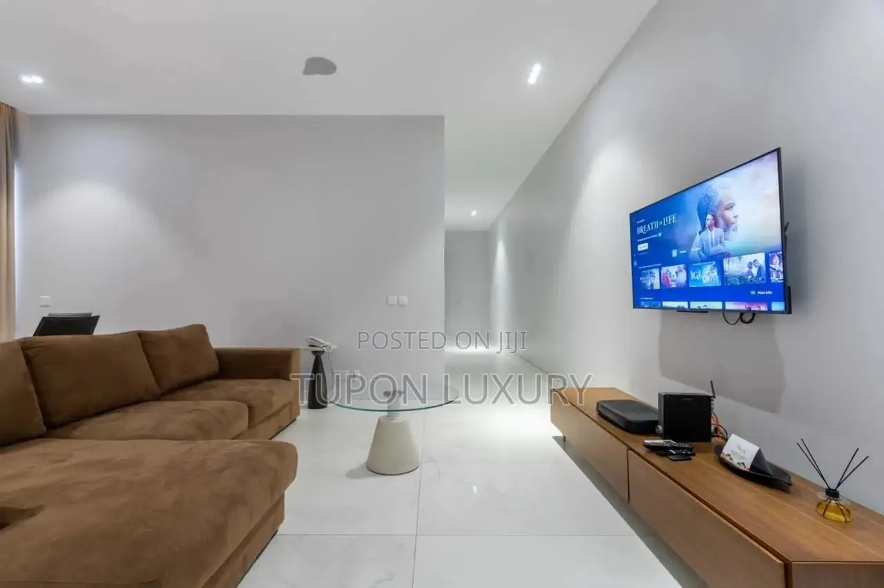 Sea View 1 Bedroom Apartment in Lekki Phase 1