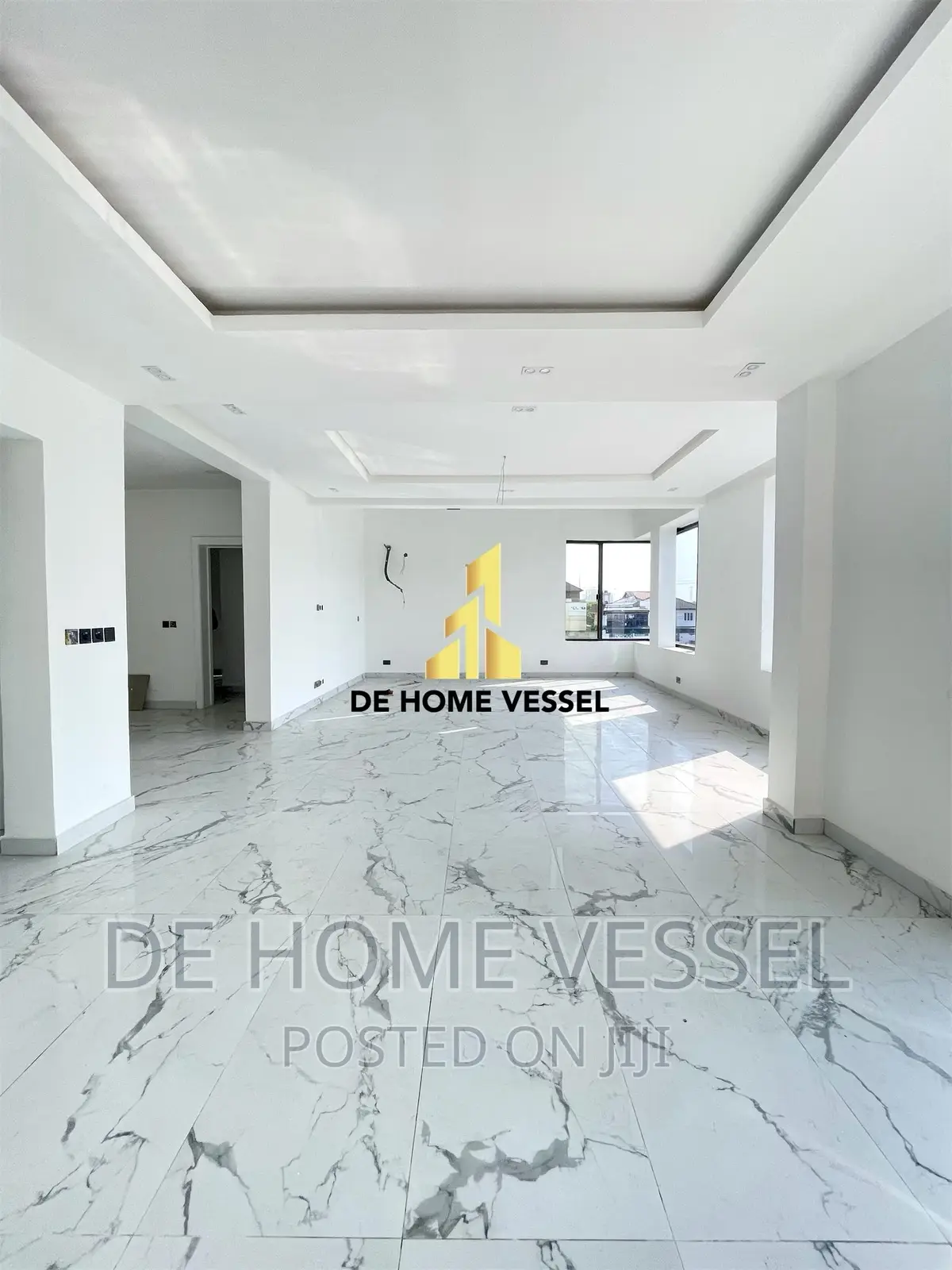 5bdrm Duplex in Lekki Phase 1 for sale in Lekki Phase 1
