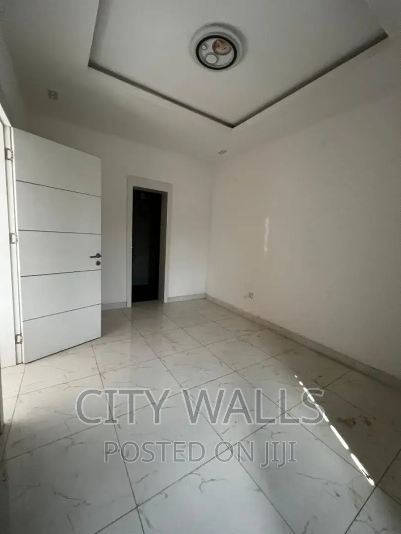 3bdrm Block of Flats in Ikate for rent in Ikate