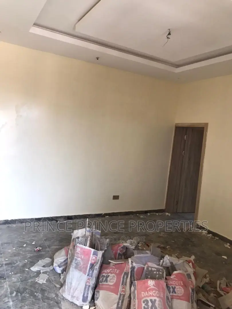 Furnished 2bdrm Block of Flats in Surulere for rent in Surulere