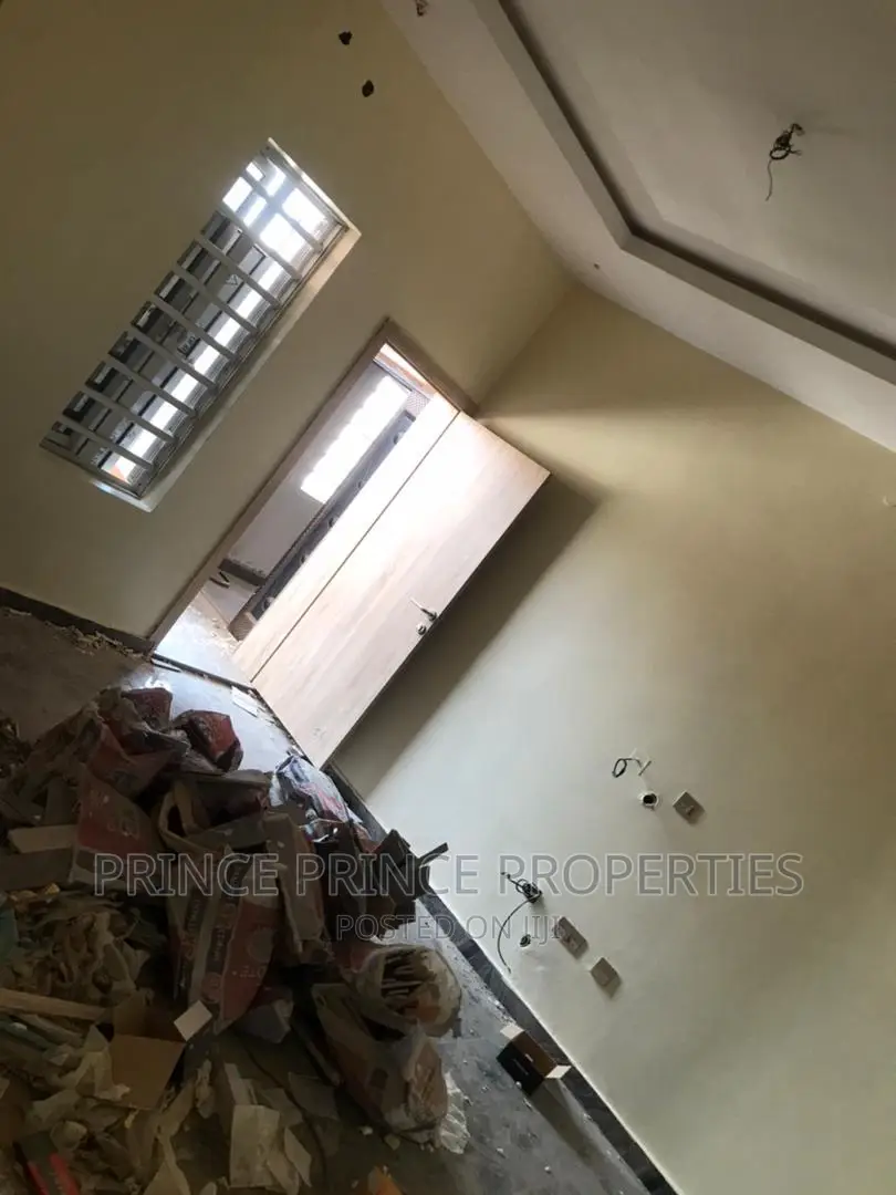 Furnished 2bdrm Block of Flats in Surulere for rent in Surulere