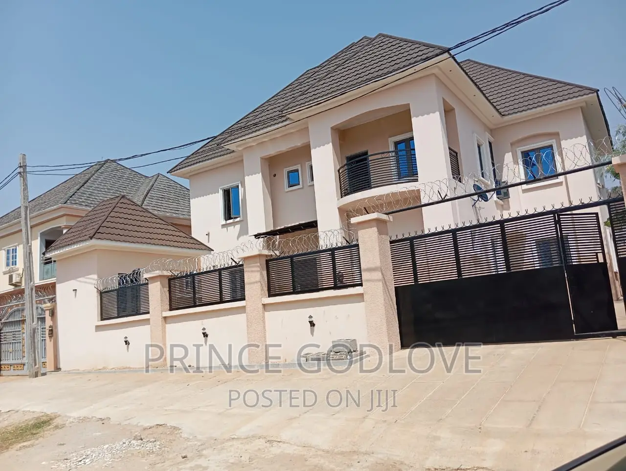 2bdrm Apartment in Citizen Avenue, Dawaki for rent in Dawaki