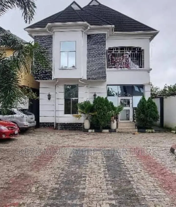 5bdrm Duplex in Eneka, Port Harcourt for sale in Port-Harcourt