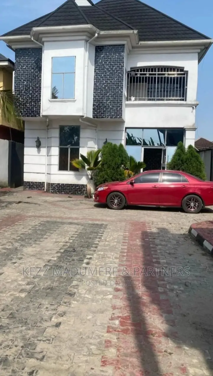 5bdrm Duplex in Eneka, Port Harcourt for sale in Port-Harcourt