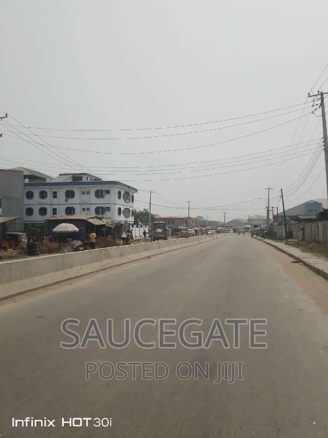 Shop Tolet on the Busy Road at Marwa Ijegun Satellite in Satellite Town