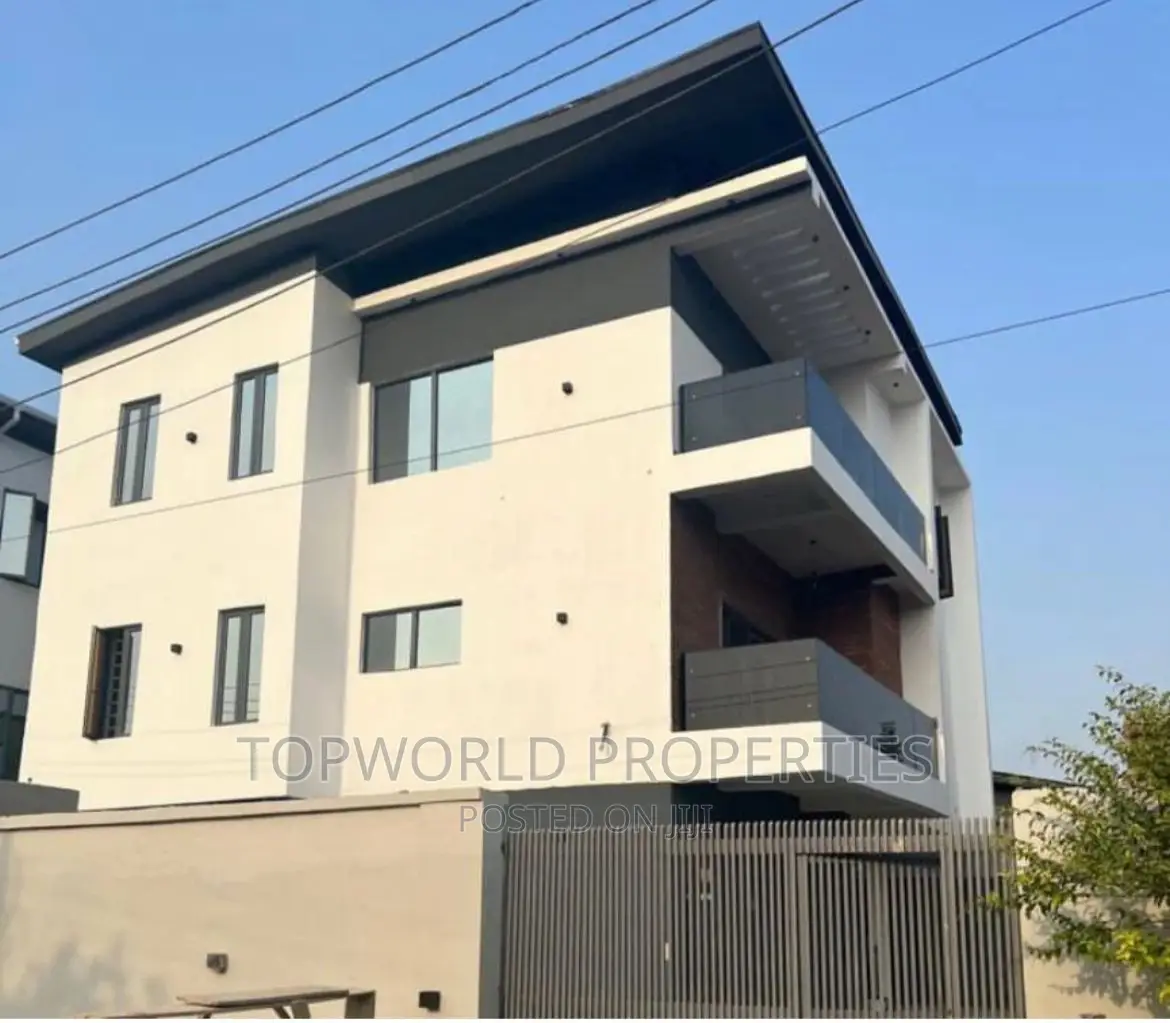 4bdrm Duplex in Omole Phase 2, Berger for sale in Berger