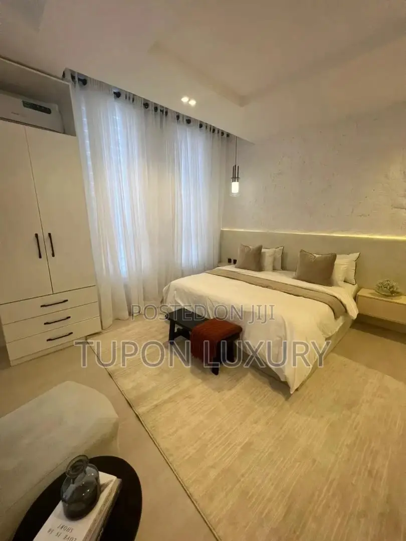 Luxury 2 Bedroom Apartment. in Ikate