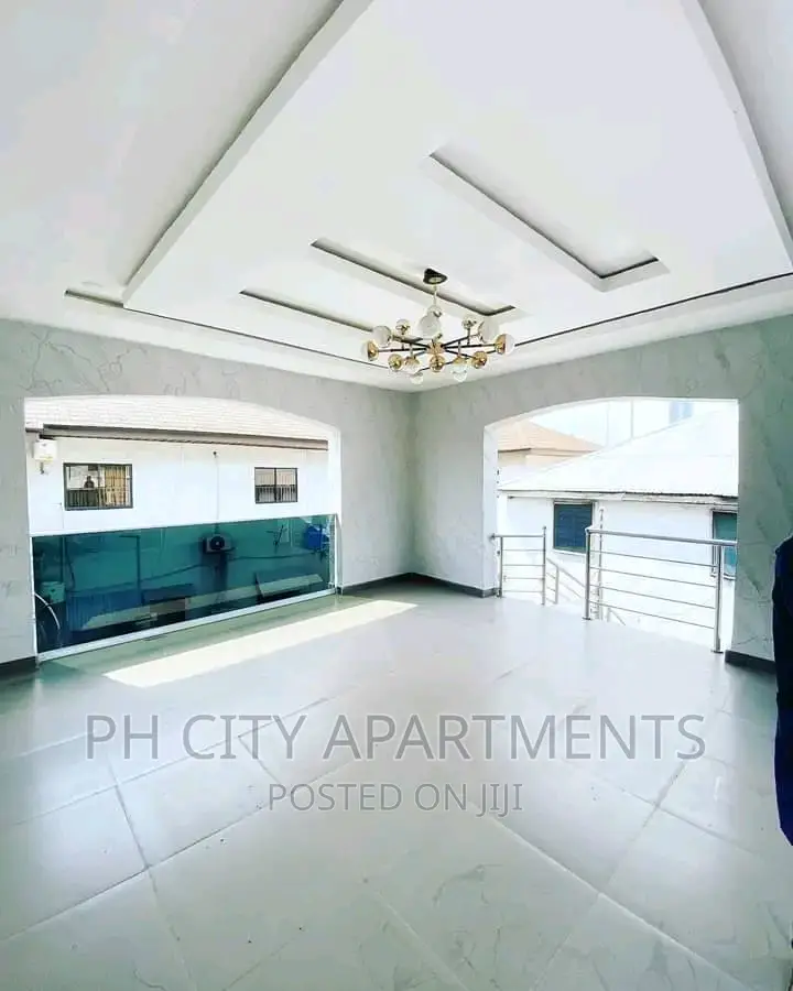 5bdrm Duplex in Mopol19, Port-Harcourt for sale in Port-Harcourt