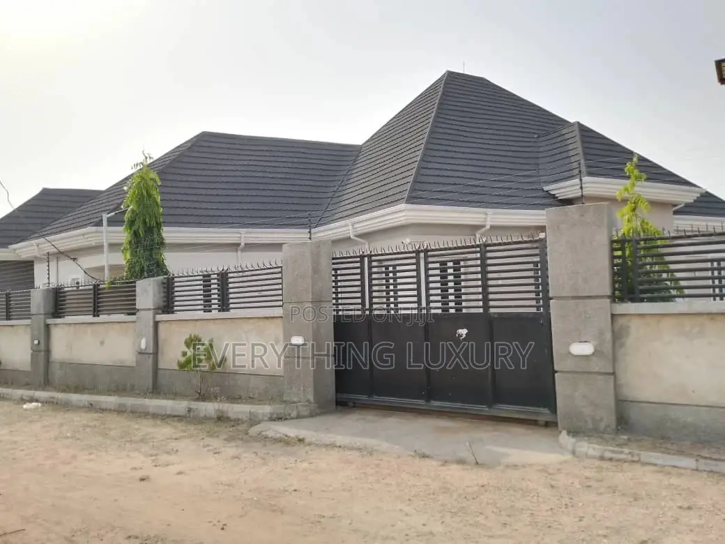 Furnished 5bdrm Bungalow in Ushafa for rent in Ushafa