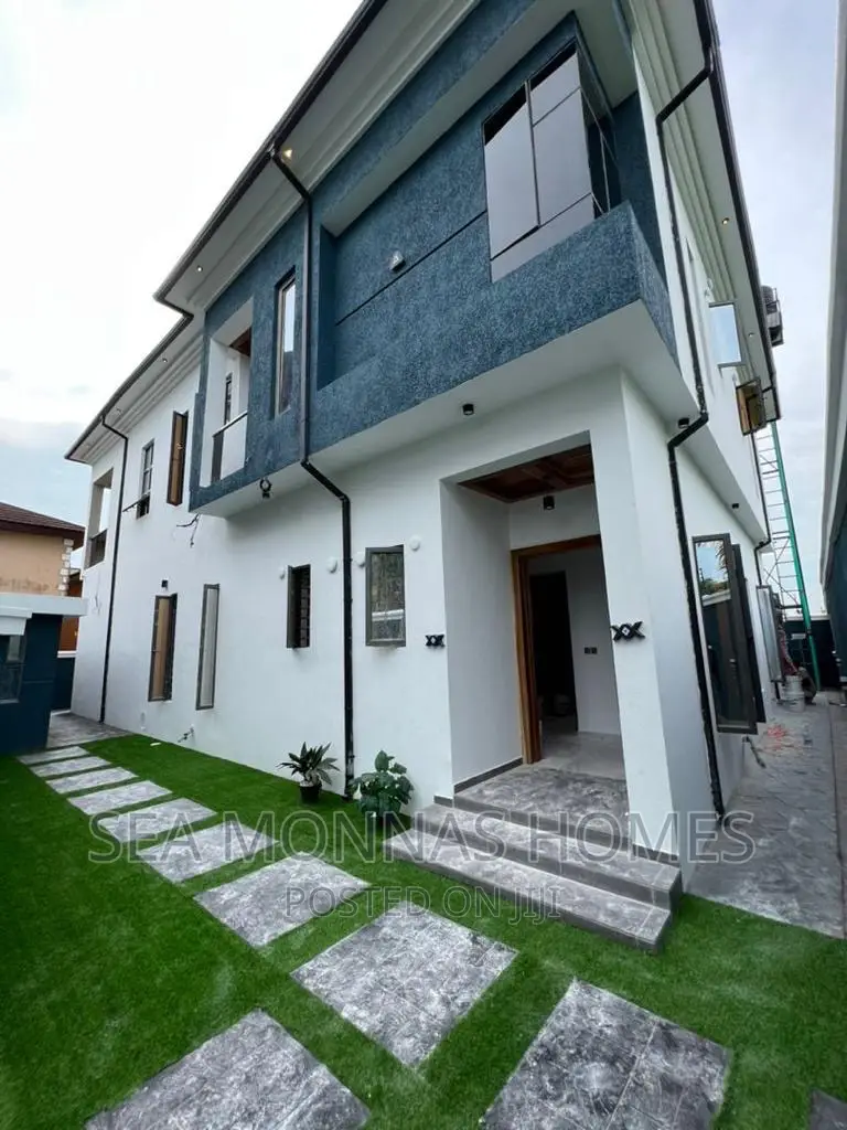 4bdrm Duplex in Peace Ville Estate, Ajah for rent in Ajah