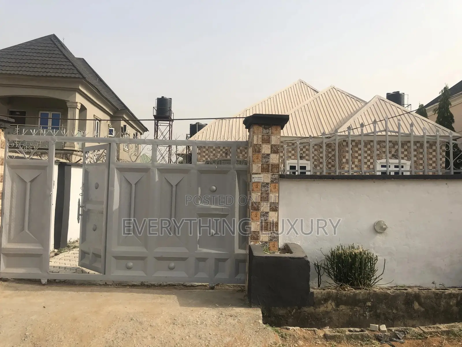 4bdrm Bungalow in Scc Ushafa for rent in Ushafa