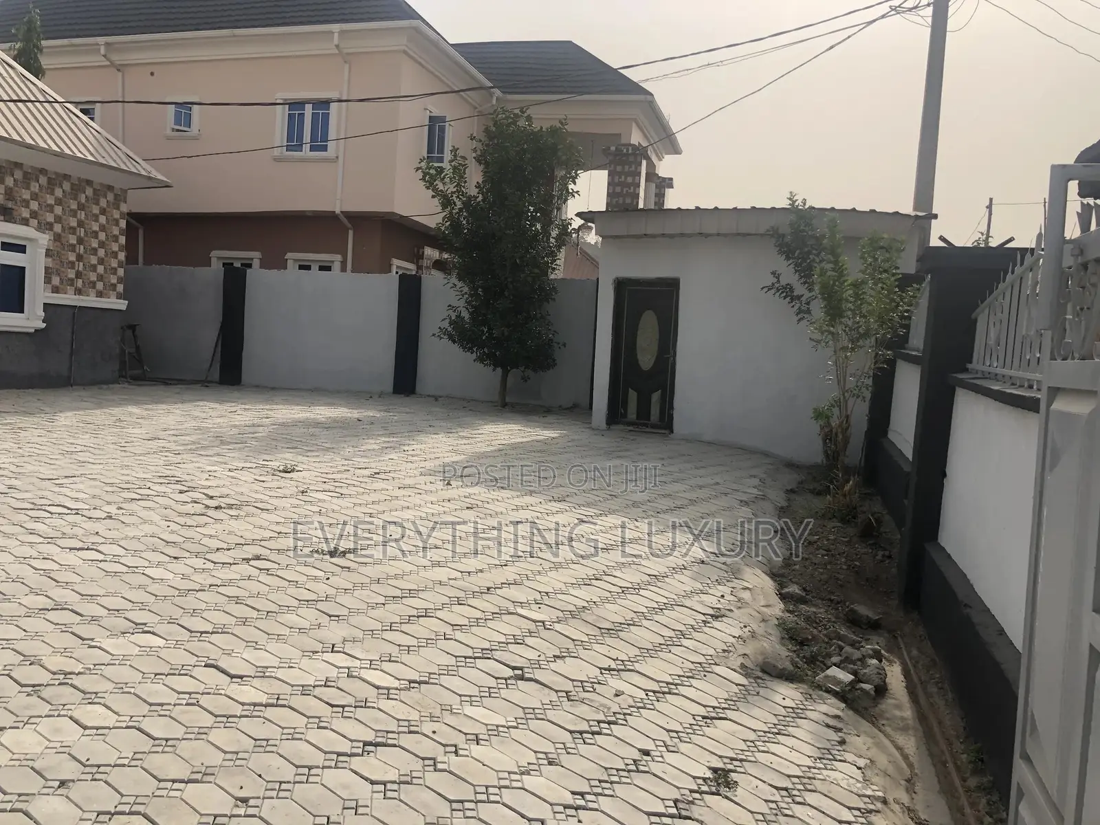 4bdrm Bungalow in Scc Ushafa for rent in Ushafa
