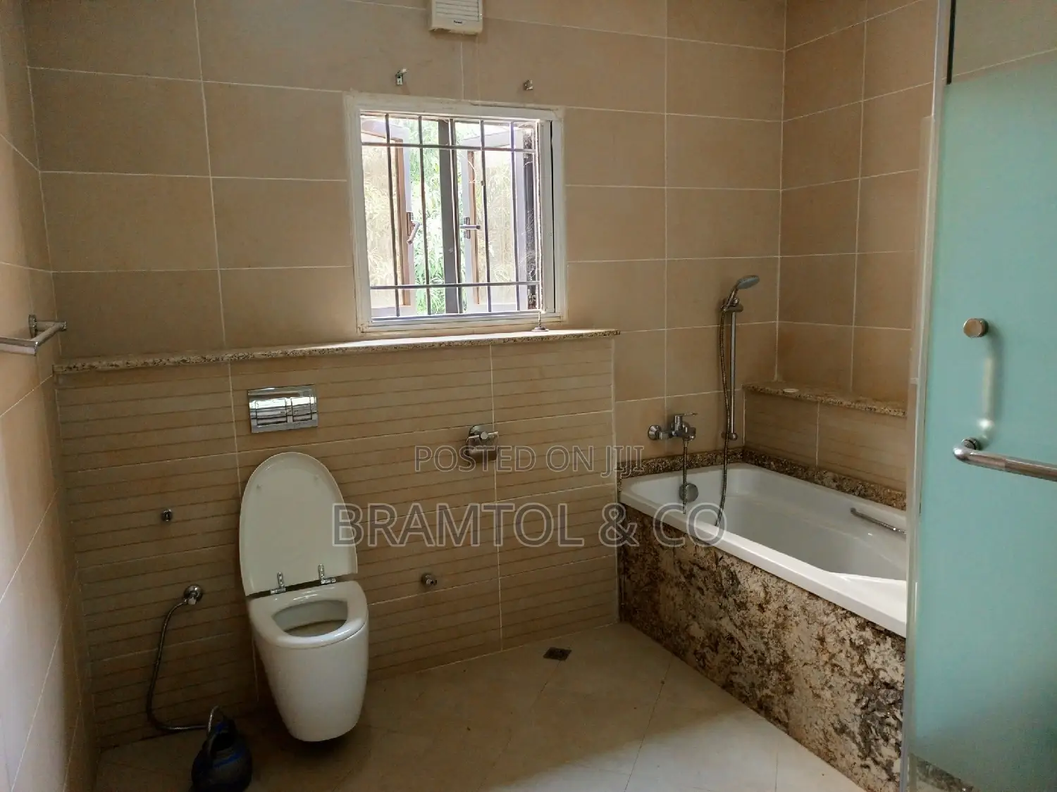 4bdrm Townhouse / Terrace in Wuye for rent in Wuye