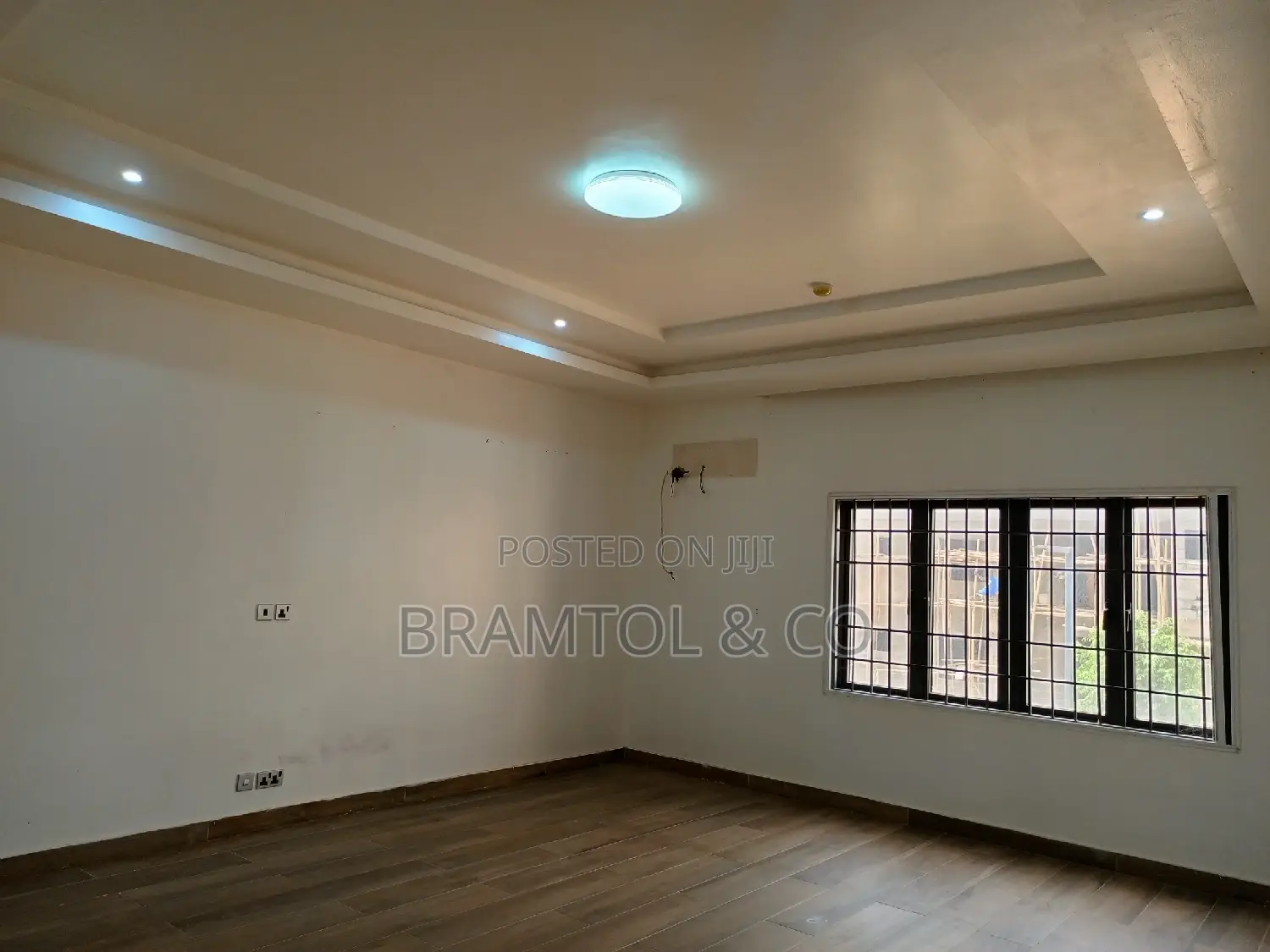 4bdrm Townhouse / Terrace in Wuye for rent in Wuye