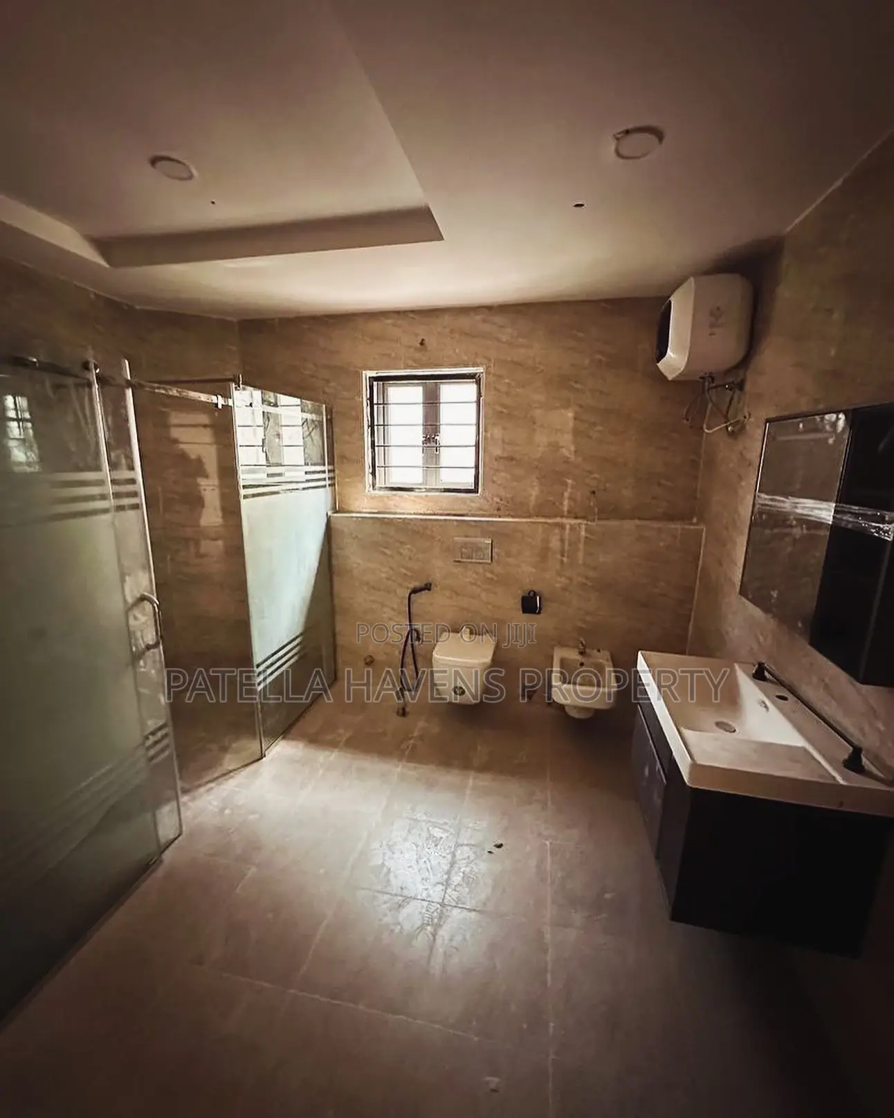 5bdrm Duplex in Jahi for sale in Jahi