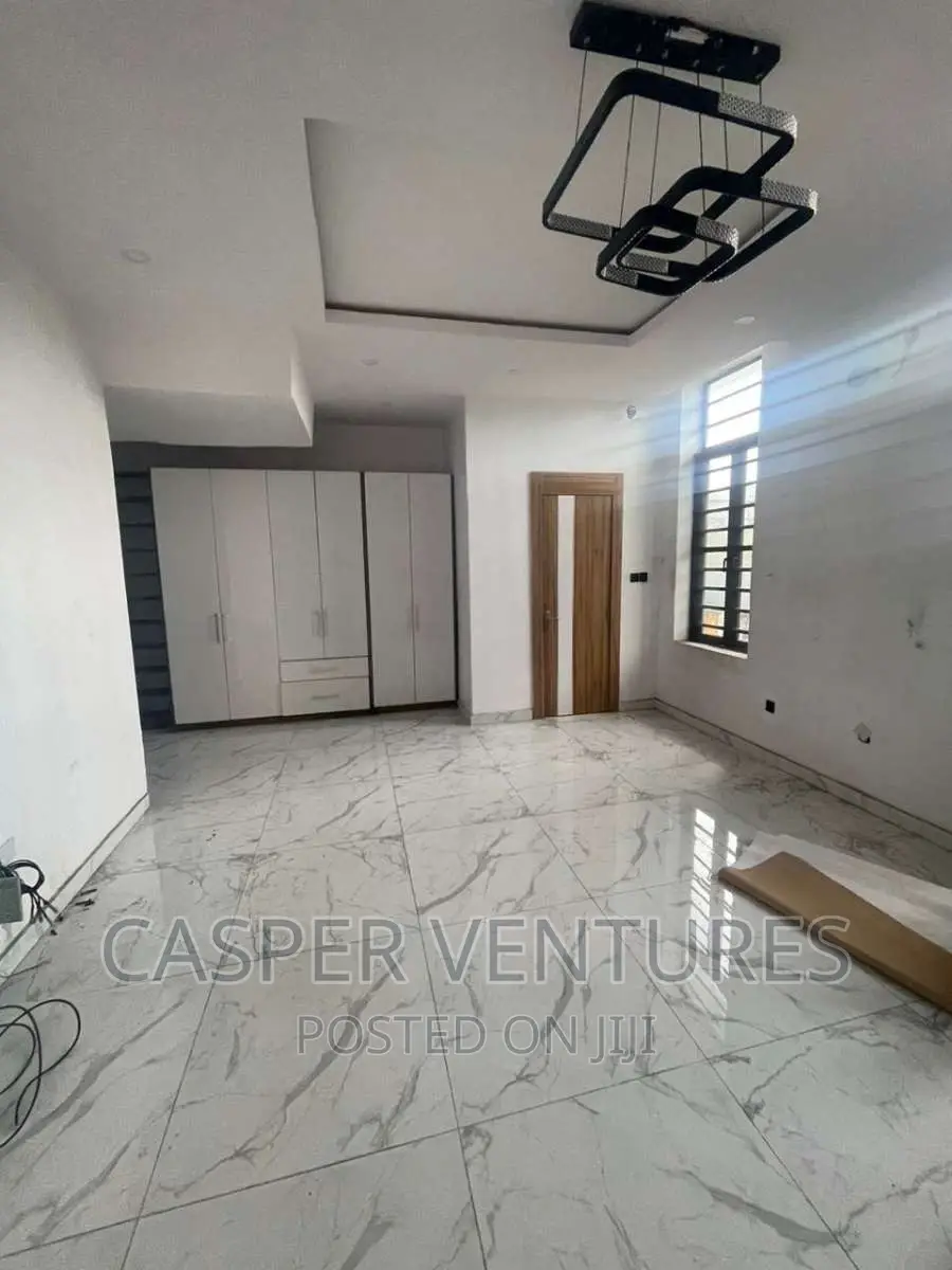 4bdrm Duplex in Lekki for rent in Lekki Phase 1