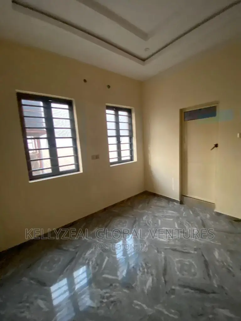 Mini Flat in Unity Estate, Ago Palace for rent in Ago Palace