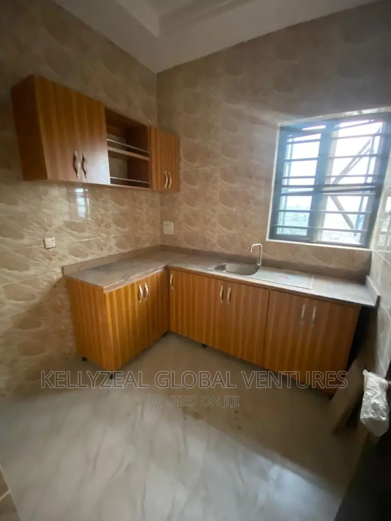 Mini Flat in Unity Estate, Ago Palace for rent in Ago Palace