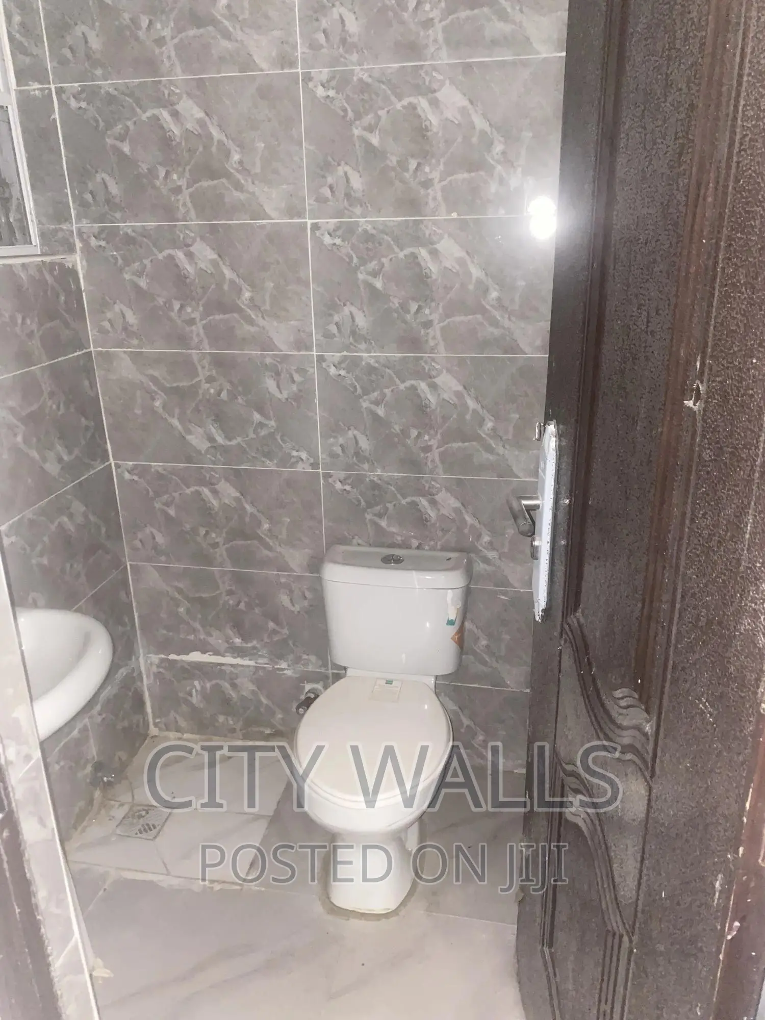 3bdrm Block of Flats in Ikate-Elegushi for rent in Ikate-Elegushi