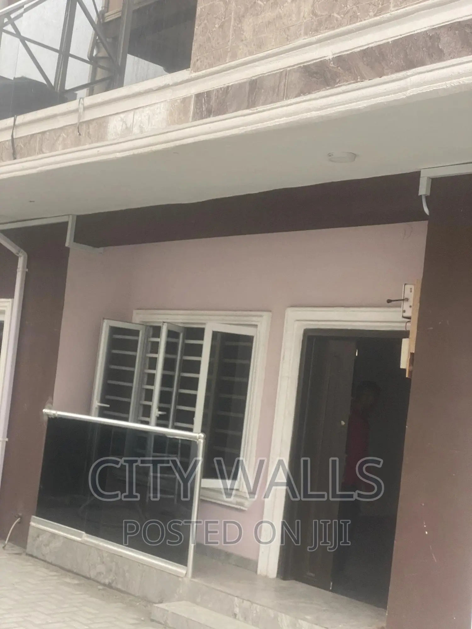 3bdrm Block of Flats in Ikate-Elegushi for rent in Ikate-Elegushi