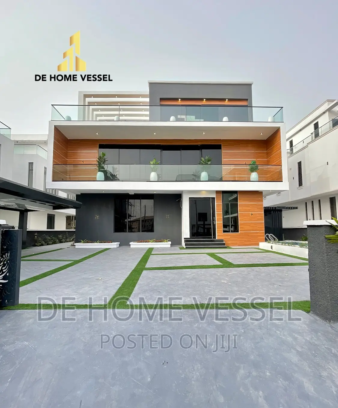 5bdrm Duplex in Osapa london for sale in Osapa london