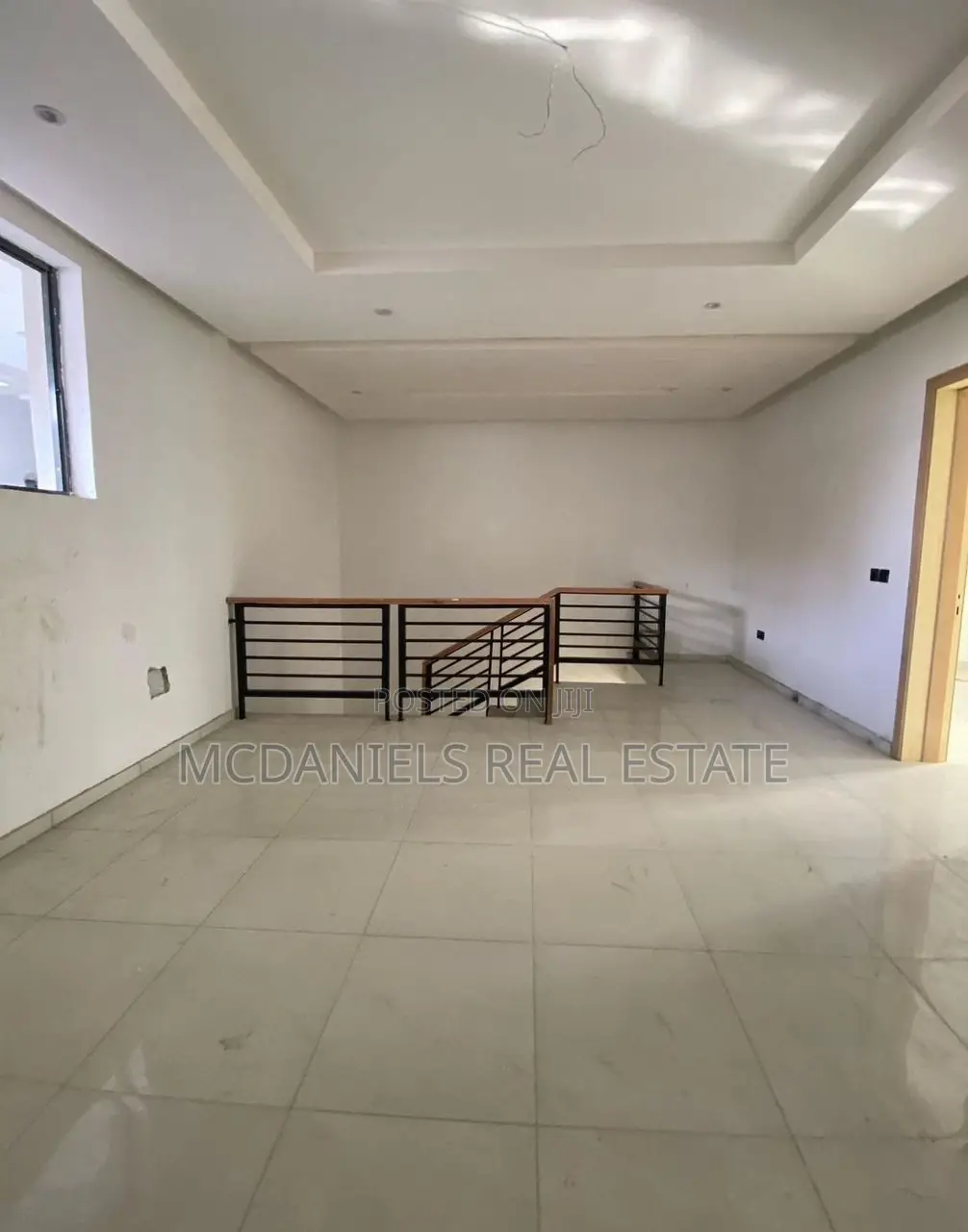 3bdrm Maisonette in Lekki Phase 1 for sale in Lekki Phase 1