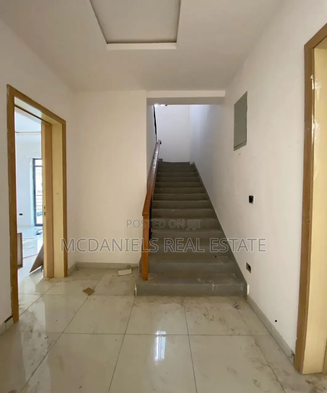 3bdrm Maisonette in Lekki Phase 1 for sale in Lekki Phase 1