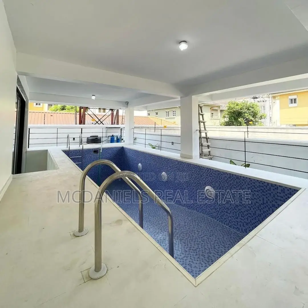4bdrm Maisonette in Lekki Phase 1 for sale in Lekki Phase 1